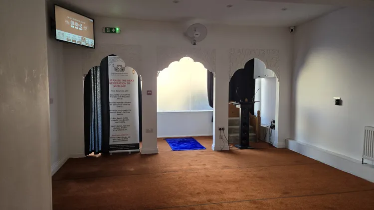 Photos of Dover Masjid